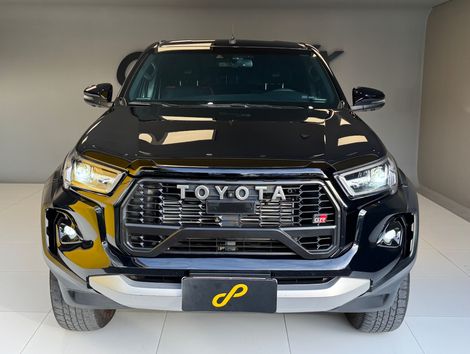 Toyota Hilux CD GR-S 4x4 2.8 TDI Dies. Aut.