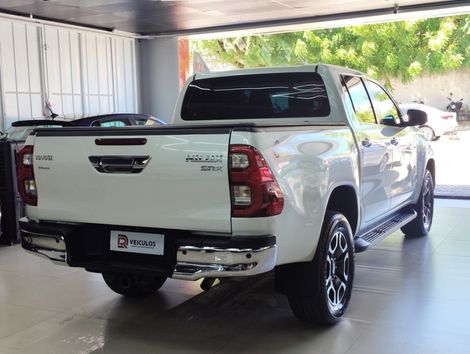 Toyota Hilux CD SRX 4x4 2.8 TDI 16V Diesel Aut.