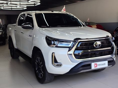 Toyota Hilux CD SRX 4x4 2.8 TDI 16V Diesel Aut.