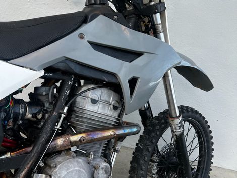 HONDA XR 200 R