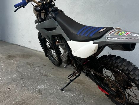 HONDA XR 200 R