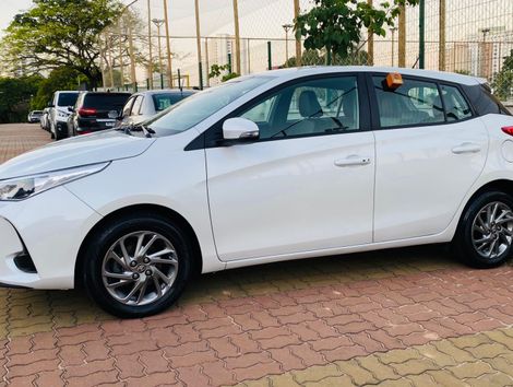 Toyota YARIS XS 1.5 Flex 16V 5p Aut.