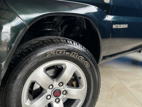 Mitsubishi Pajero TR4 2.0/ 2.0 Flex 16V 4x4 Aut.