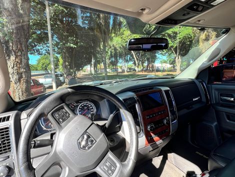 RAM 2500 LARAMIE  6.7 TDI  CD 4x4 Diesel