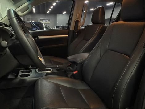 Toyota Hilux CD SRX 4x4 2.8 TDI 16V Diesel Aut.
