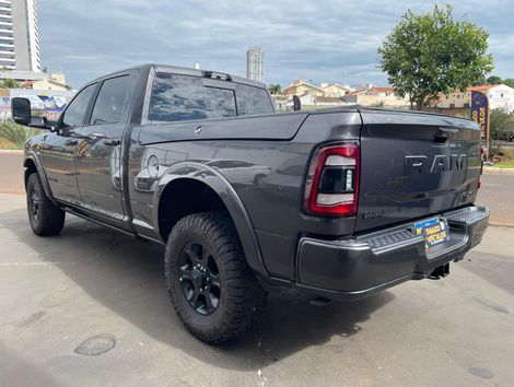 RAM 3500 LARAMIE 6.7 TB CD 4x4 Diesel