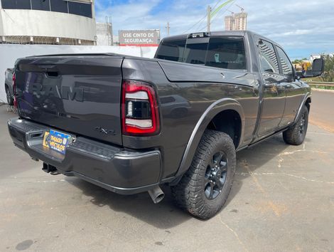RAM 3500 LARAMIE 6.7 TB CD 4x4 Diesel
