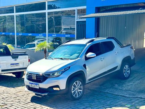 Fiat Strada Volcano 1.3 Flex 8V CD