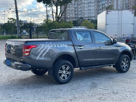 Mitsubishi L200 Triton MotorSports HPE 2.4 Dies.