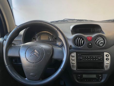 Citroën C3 XTR 1.4 Flex 8V 5p