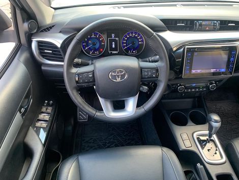 Toyota Hilux CD SRV 4x2 2.7 Flex 16V Aut.