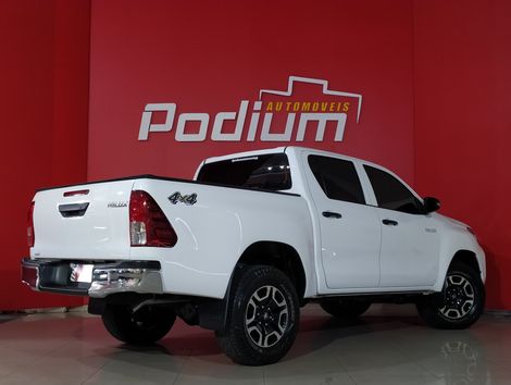 Toyota Hilux CD 4x4 2.8 Diesel Mec.