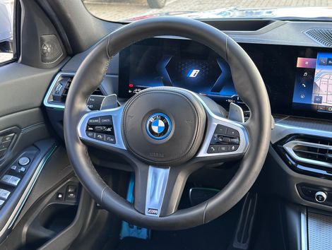 BMW 330e M Sport 2.0 Turbo Híbrido Aut.