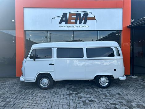 VolksWagen Kombi Lotação 1.4 Mi Total Flex 8V