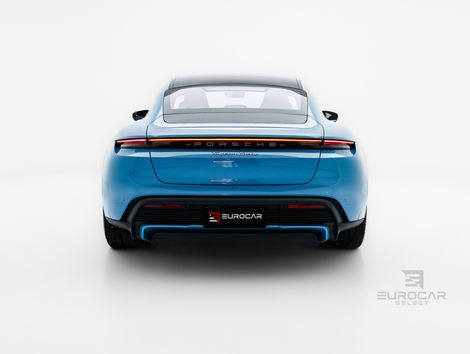 Porsche Taycan Turbo (Elétrico)