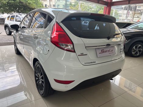 FORD 1.6 TITANIUM HATCH 16V FLEX 4P POWERSHIFT