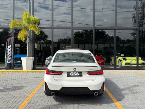 BMW 320iA 2.0 TB M Sport A.Flex/M.Sport 4p