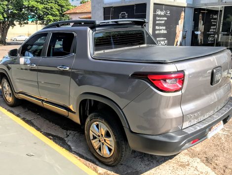 Fiat Toro Freedom 1.8 16V Flex Aut.