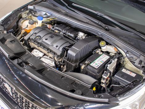 Peugeot 2008 Allure 1.6 Flex 16V 5p Aut.