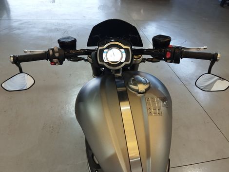 TRIUMPH ROCKET III R 2500cc