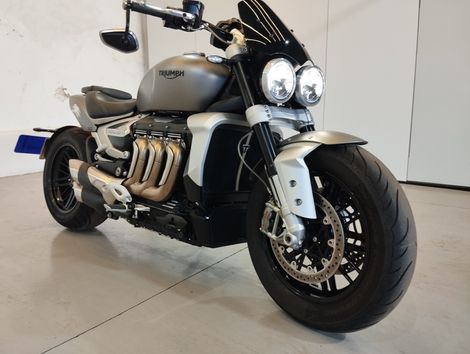 TRIUMPH ROCKET III R 2500cc