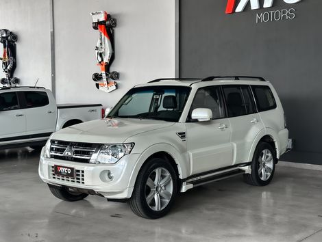 Mitsubishi Pajero HPE Full 3.2 4x4 T.I.Dies. 5p Aut