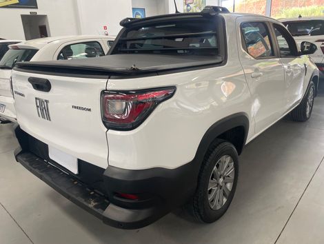 Fiat Strada Freedom 1.3 Flex 8V CD