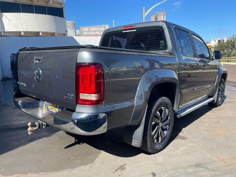 VolksWagen AMAROK Highline CD 3.0 4x4 TB Dies. Aut.