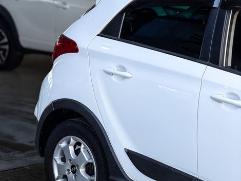 Hyundai HB20X Style 1.6 Flex 16v Mec.