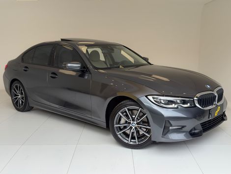 BMW 330i Sport 2.0 TB 16V 4p