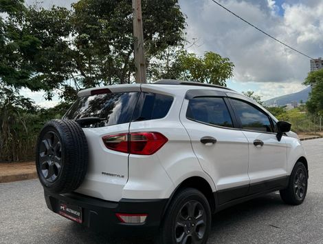 Ford EcoSport FREESTYLE 1.5 12V Flex 5p Aut.