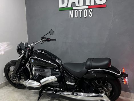 BMW R 18