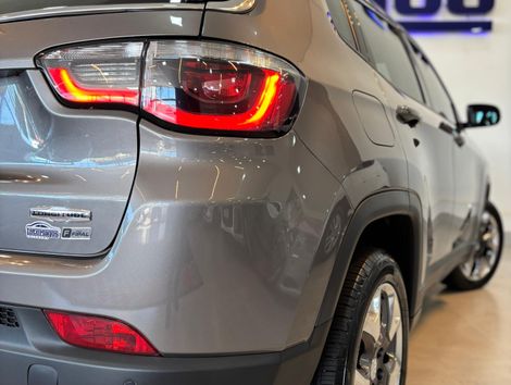 Jeep COMPASS LONGITUDE 2.0 4x4 Dies. 16V Aut.