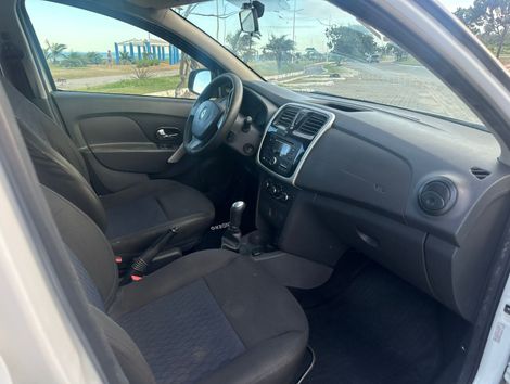Renault SANDERO Expression Hi-Power 1.6 8V 5p
