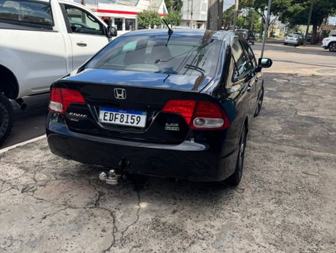 Honda Civic Sedan LXS 1.8/1.8 Flex 16V Aut. 4p