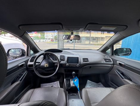Honda Civic Sedan LXS 1.8/1.8 Flex 16V Aut. 4p