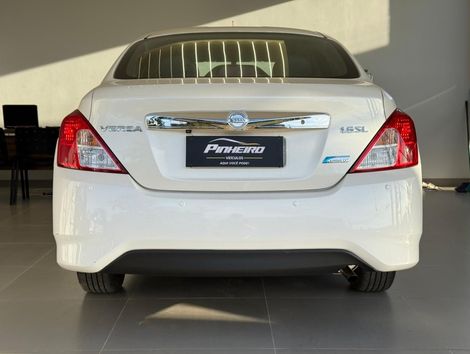 Nissan VERSA SL 1.6 16V FlexStart 4p Aut.