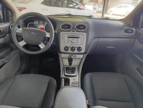 Ford Focus Sedan 2.0 16V/2.0 16V Flex 4p Aut.