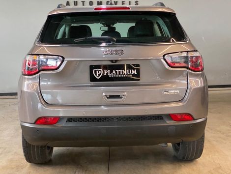 Jeep LONGITUDE 2.0 4x2 Flex 16V Aut. 