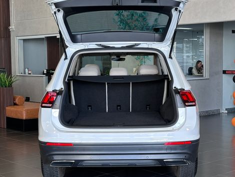 VolksWagen TIGUAN Allspac 250 TSI 1.4 Flex