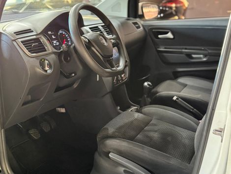 VolksWagen Fox Connect 1.6 Flex 8V 5p