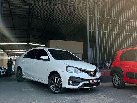 Toyota ETIOS PLATINUM 1.5 Flex 16V 4p Aut.