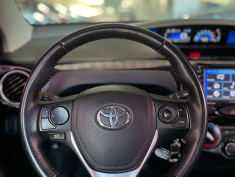 Toyota ETIOS PLATINUM 1.5 Flex 16V 4p Aut.