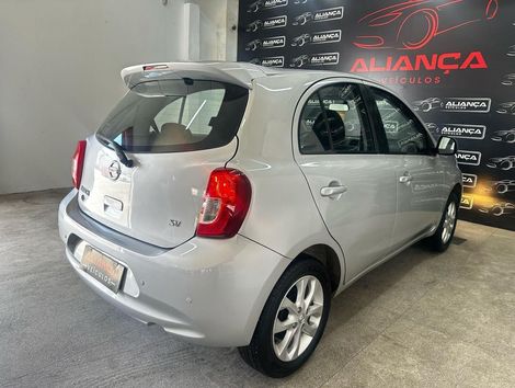 Nissan MARCH SV 1.0 16V Flex Fuel 5p