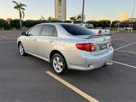 Toyota Corolla XEi 2.0 Flex 16V Aut.