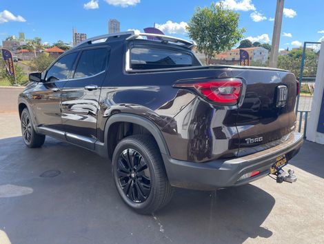 Fiat Toro Volcano 1.3 T270 4x2 Flex Aut.