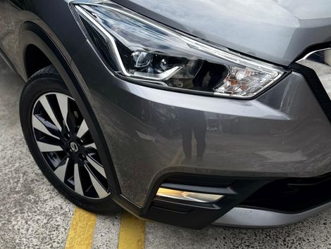 Nissan KICKS SL 1.6 16V FlexStar 5p Aut.