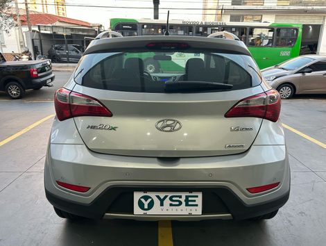 Hyundai HB20X Premium 1.6 Flex 16V Aut.