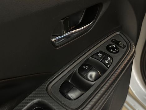 Nissan VERSA Sense 1.6 16V Flex Aut.