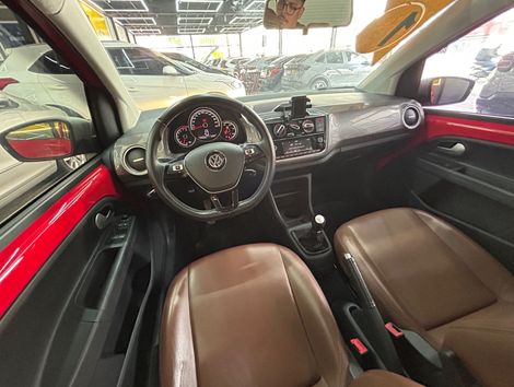 VolksWagen up! cross 1.0 TSI Total Flex 12V 5p